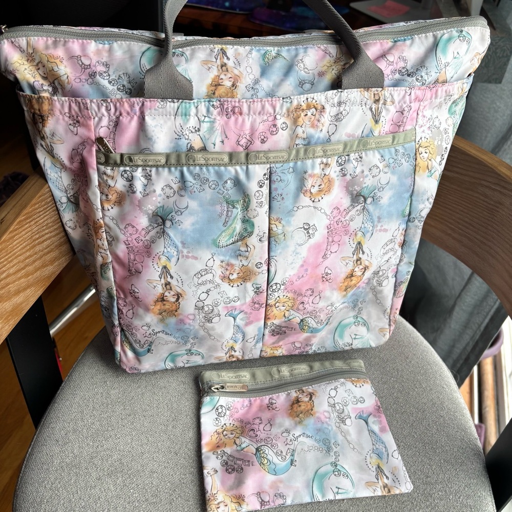 Lesportsac mermaid set Large everygirl tote and pouch